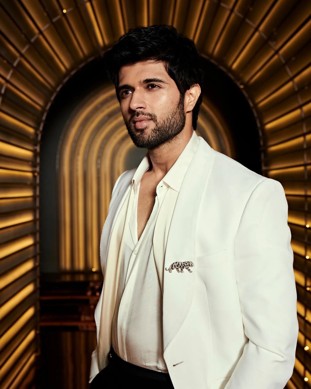 Vijay Deverakonda Latest Photoshoot Telugu Rajyam Photos 